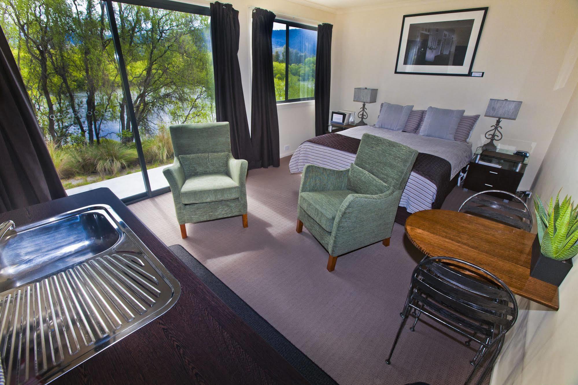 The Shingles Riverside Cottages 뉴노포크 외부 사진